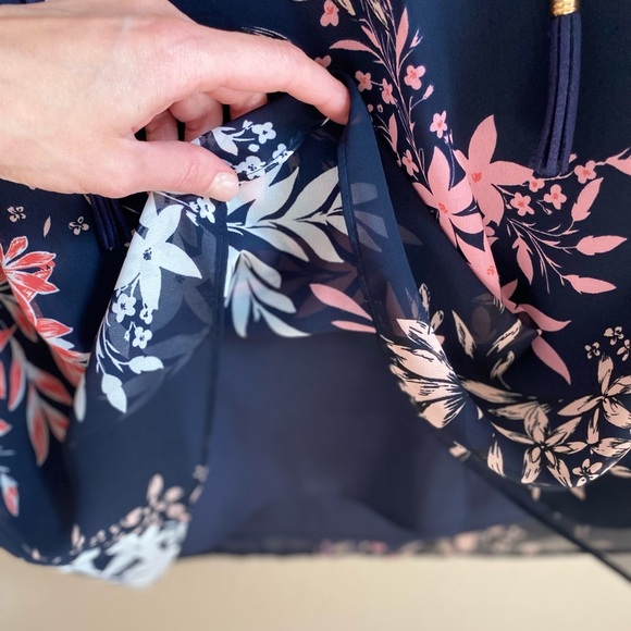 Vince Camuto Chiffon Float Dress w/ Tiered Sleeves - Picture 5 of 8